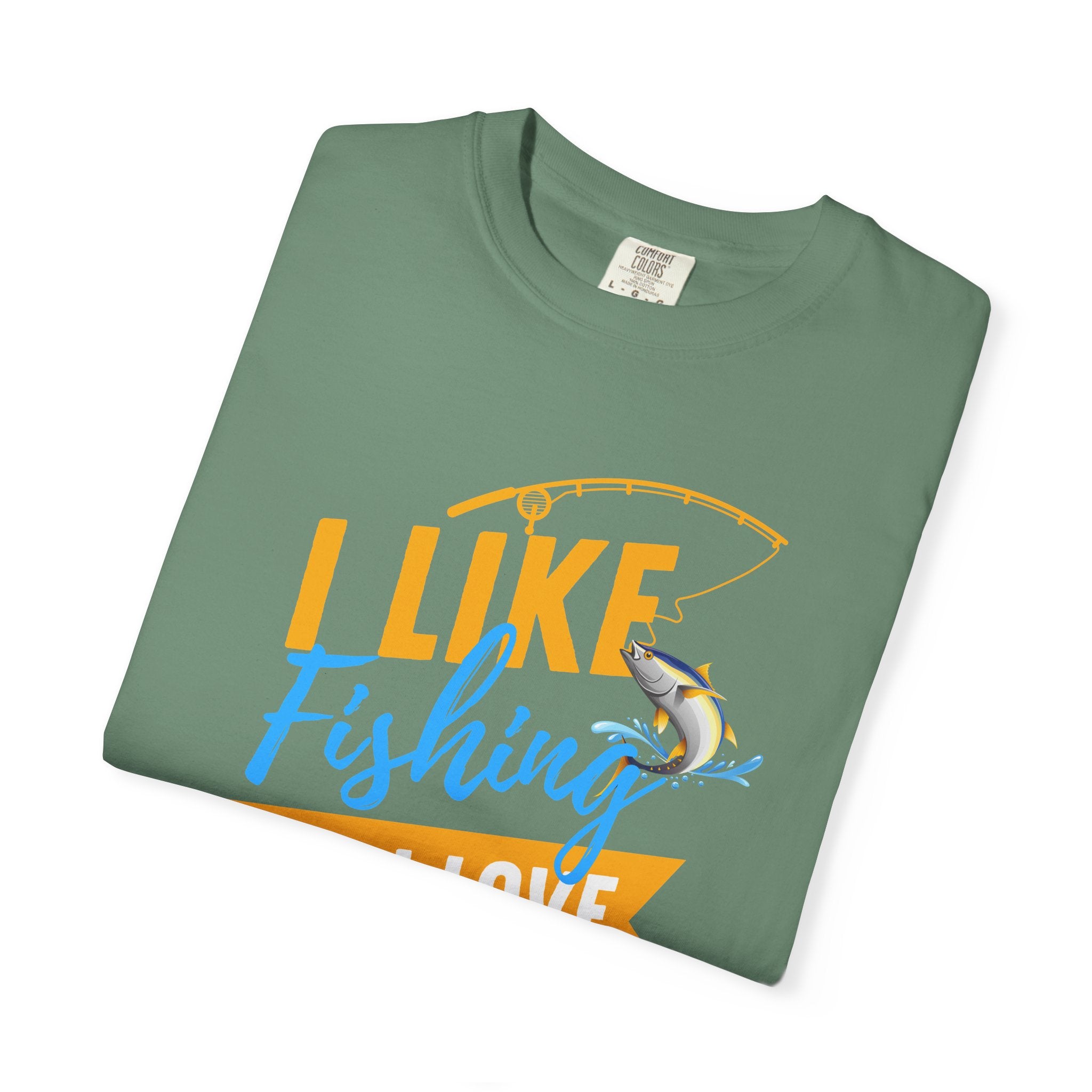 Fishing Lover's Unisex T-Shirt - Casual Tee for Fishing Enthusiasts, Perfect Gift for Father's Day, Fishing Trips, Summer Adventures